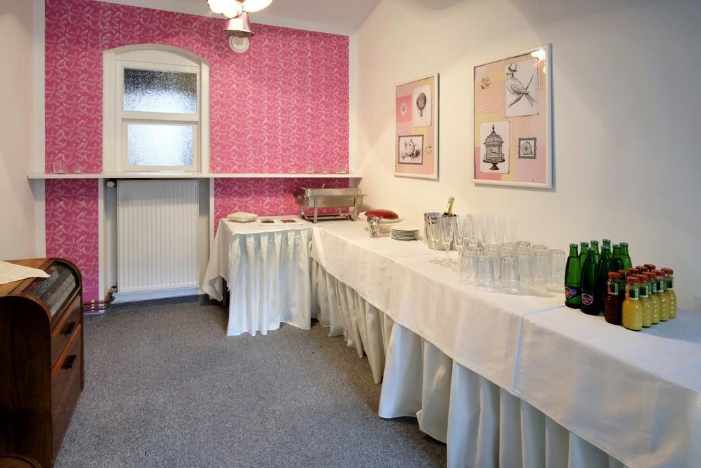 Pension Pod Vezi Kolín Extérieur photo