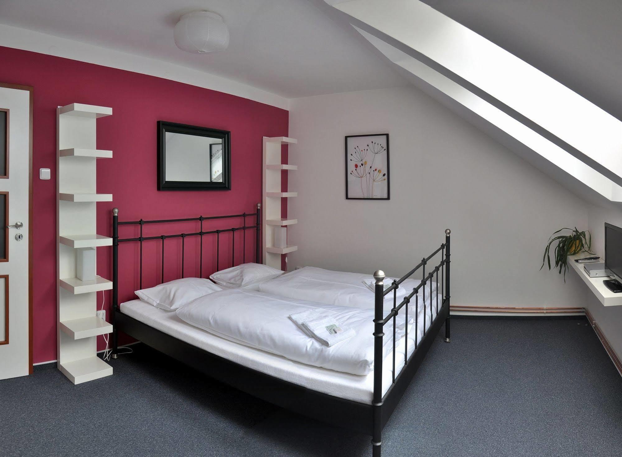 Pension Pod Vezi Kolín Extérieur photo